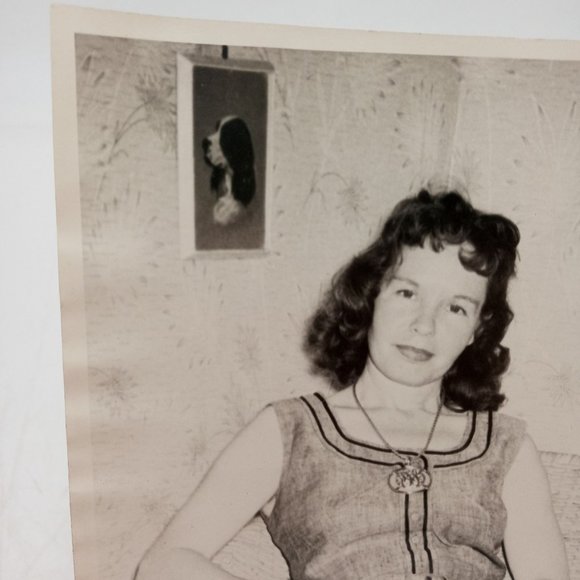 Brunette MCM Mushroom Chair Photograph Picture Cocker Spaniel Wall Art Candid - Picture 2 of 8